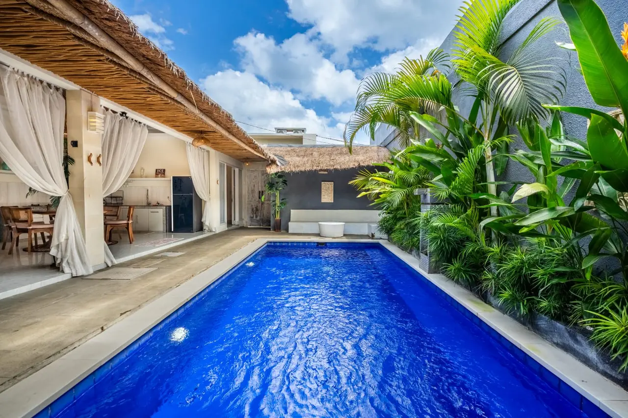 Hamra Villa — private pool in Balangan, Uluwatu